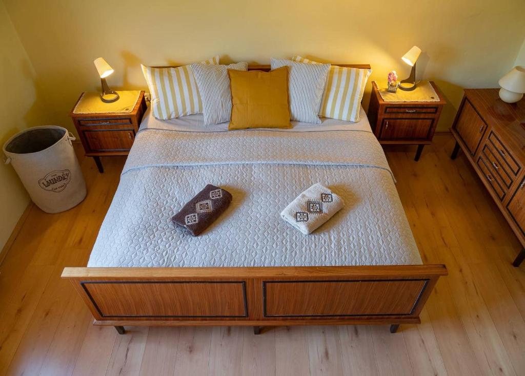 Postel nebo postele na pokoji v ubytování Alpeambient house Dovje