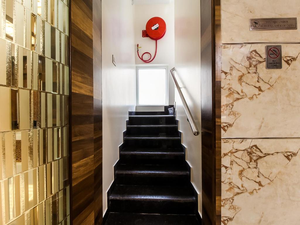 Fotografie z fotogalerie ubytování Hotel STM Palace v destinaci Kójamputtúr