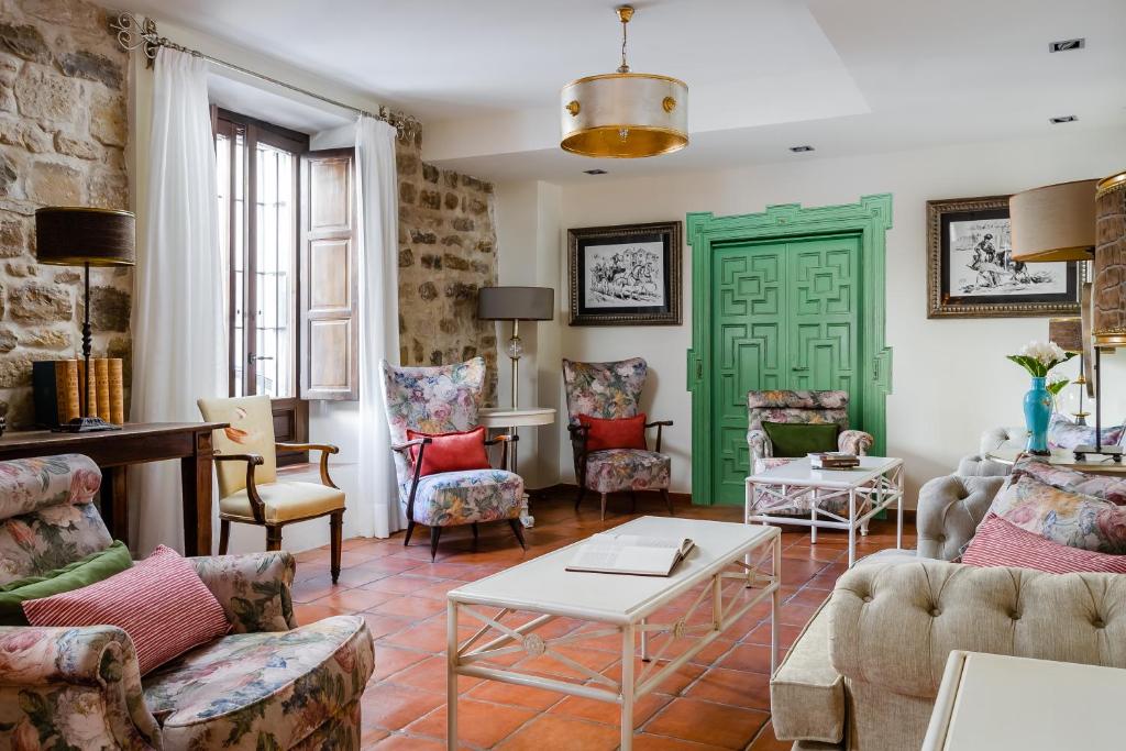 YIT La Casona del Arco, Baesa – atnaujintos 2022 m. kainos