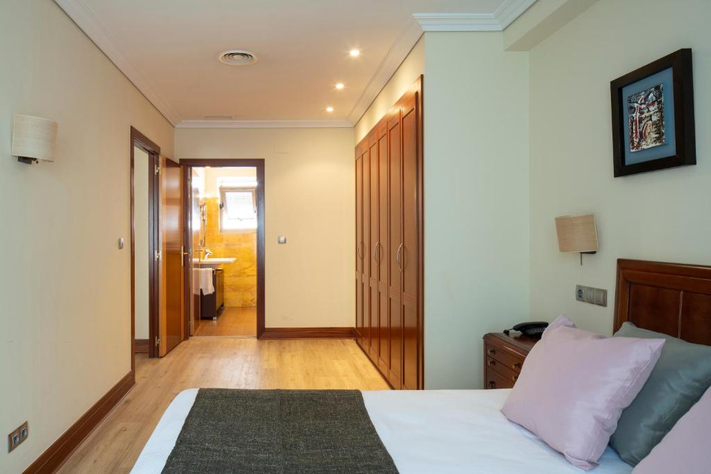 Santiago Apartments Bilbao - Resim 25