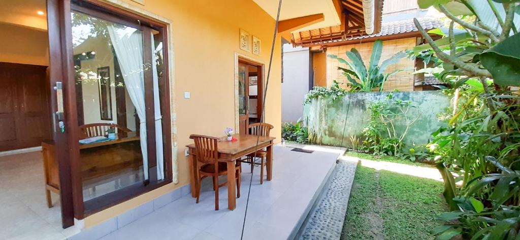 Zahrada ubytování Ubud Batik Villa