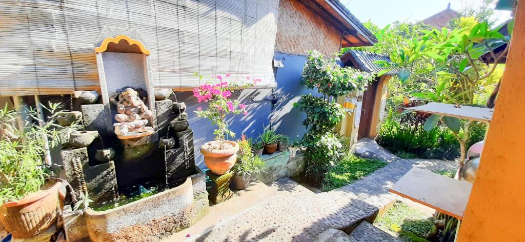 Zahrada ubytování Ubud Batik Villa