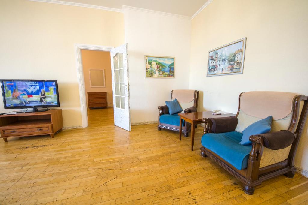 Arena Apartments Baseina Area - One-Bedroom Apartment On Khreschatyk 25