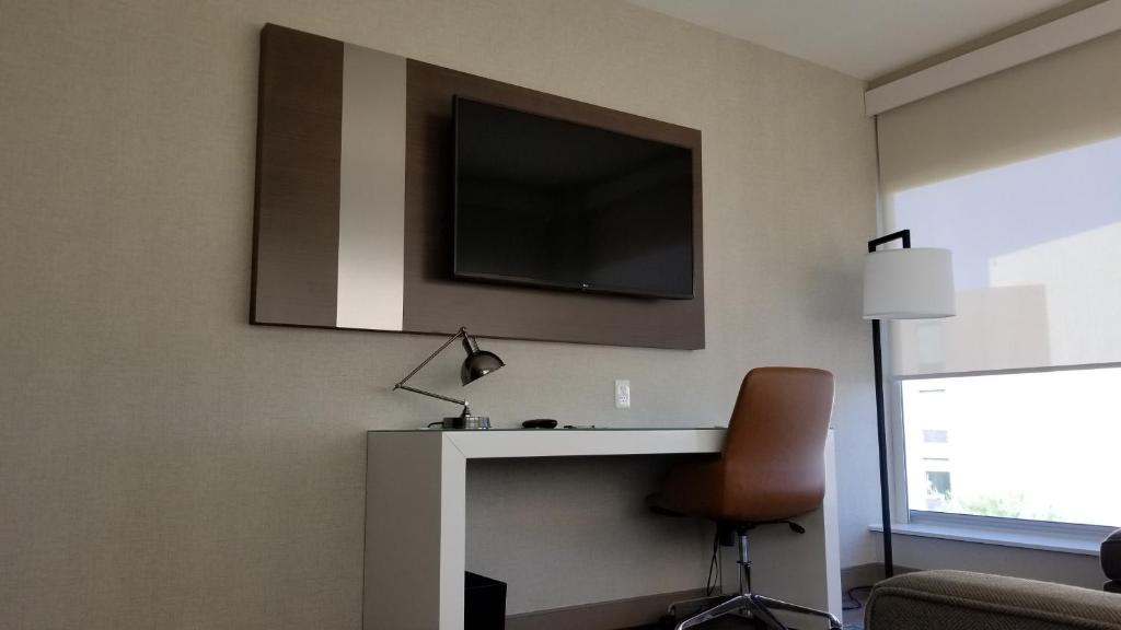 Cambria Hotel Omaha Downtown photo