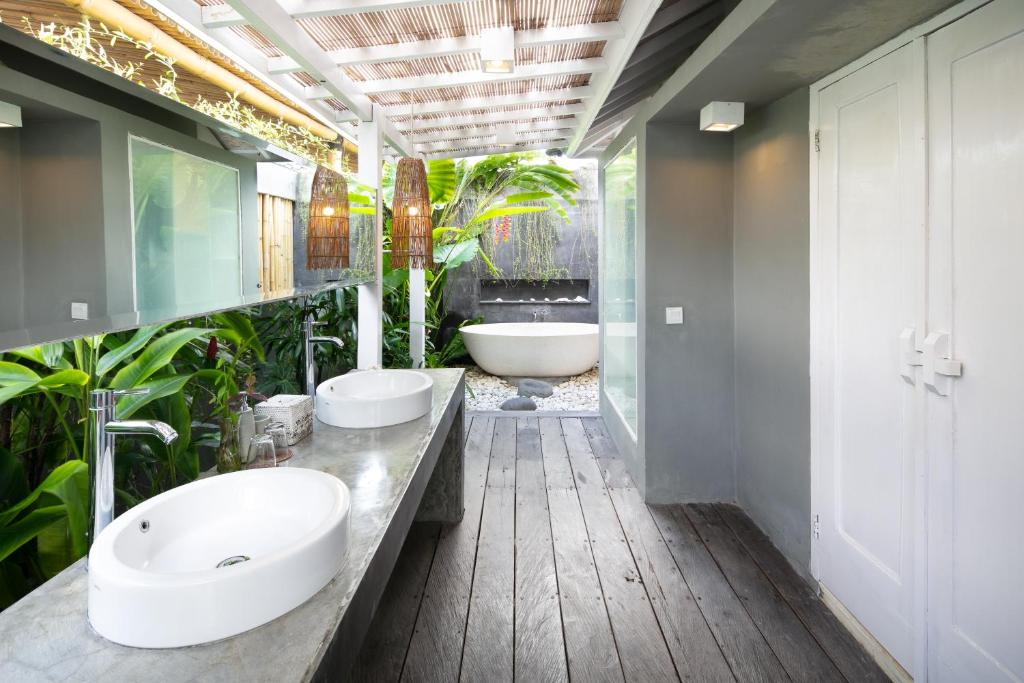 Mahi Mahi Villa & Suites - 14