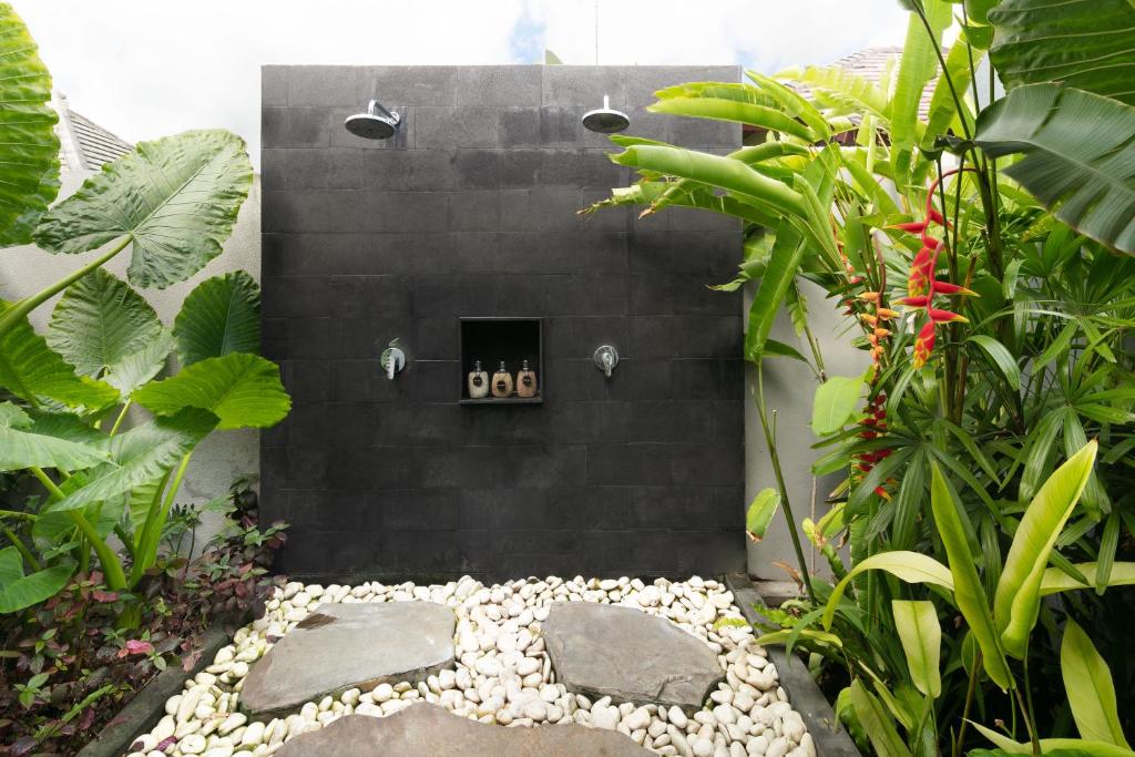 Mahi Mahi Villa & Suites - 18