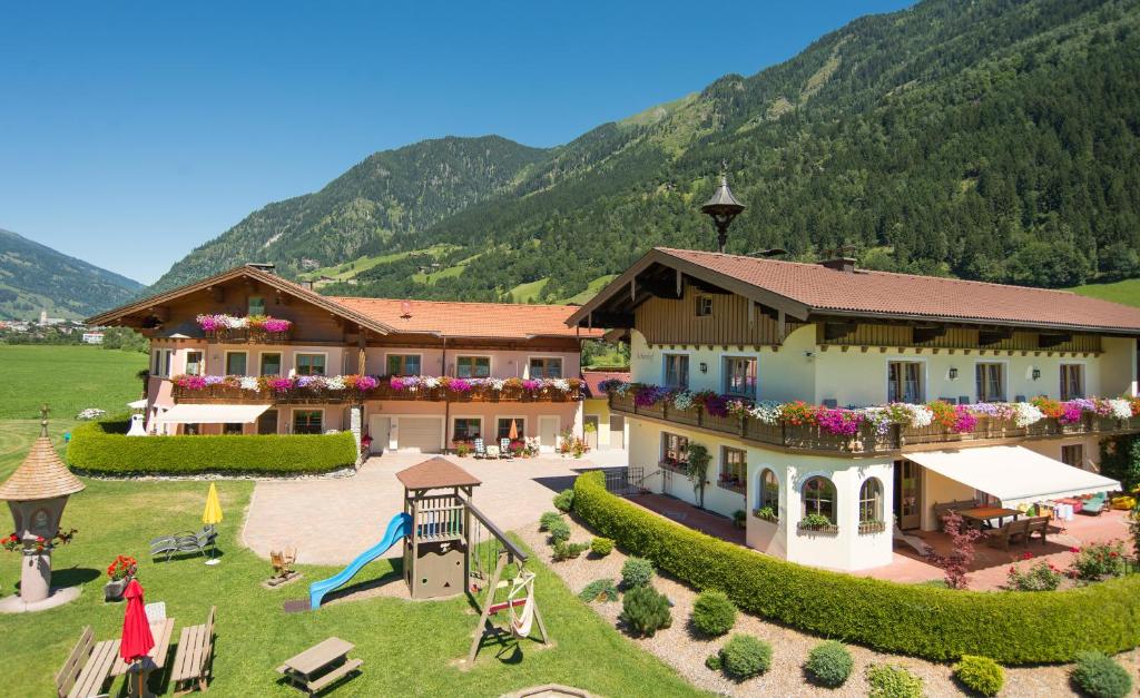 Galeriebild der Unterkunft Landhaus Salzmann in Bad Hofgastein