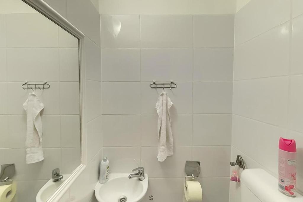 Kúpeľňa v ubytovaní Hajnalház Apartments
