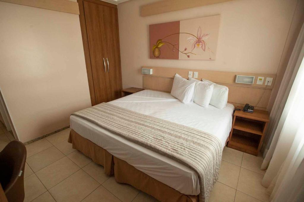 Del Canto Hotel