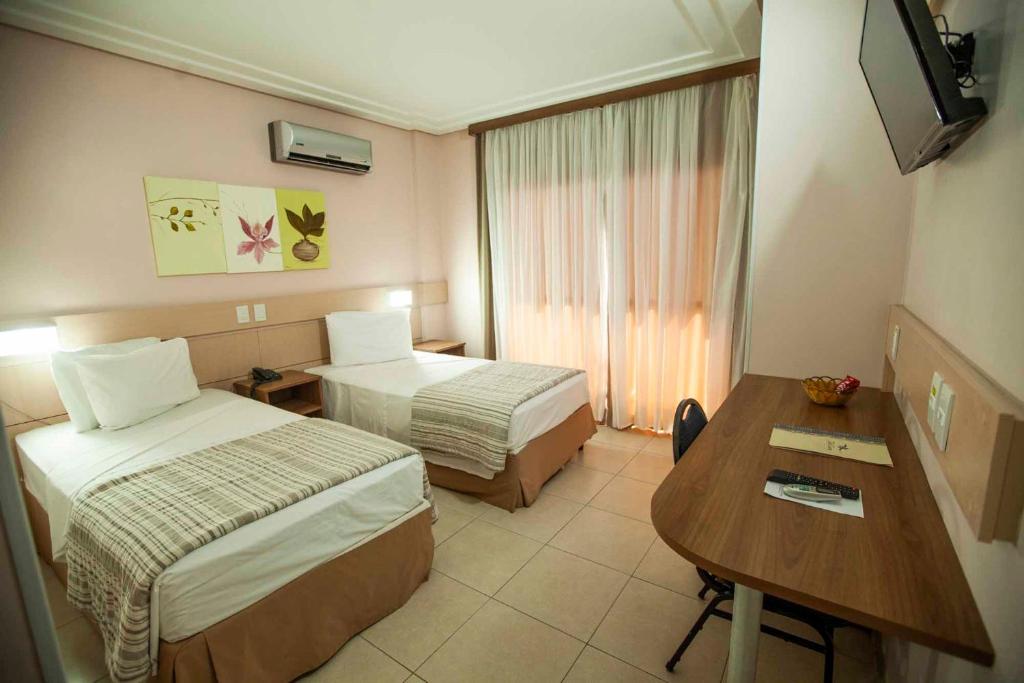  Del Canto Hotel