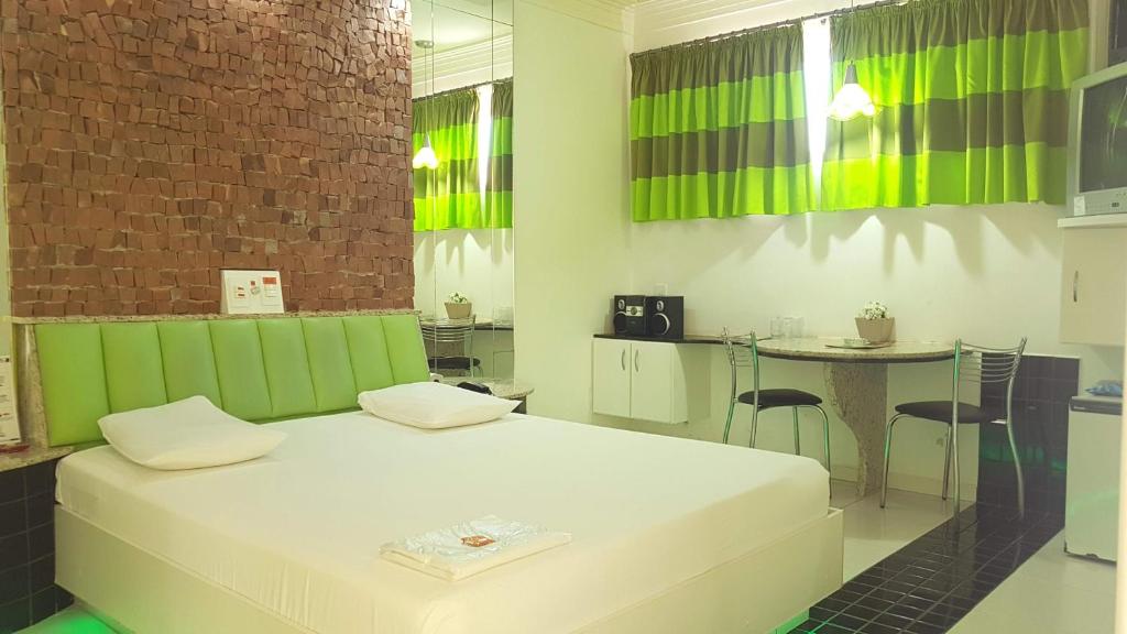  L'acqua Motel Express