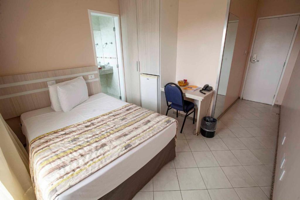  Del Canto Hotel