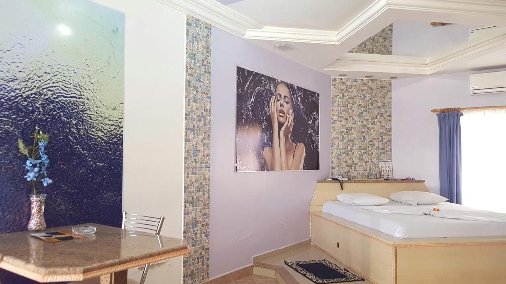  L'acqua Motel Express