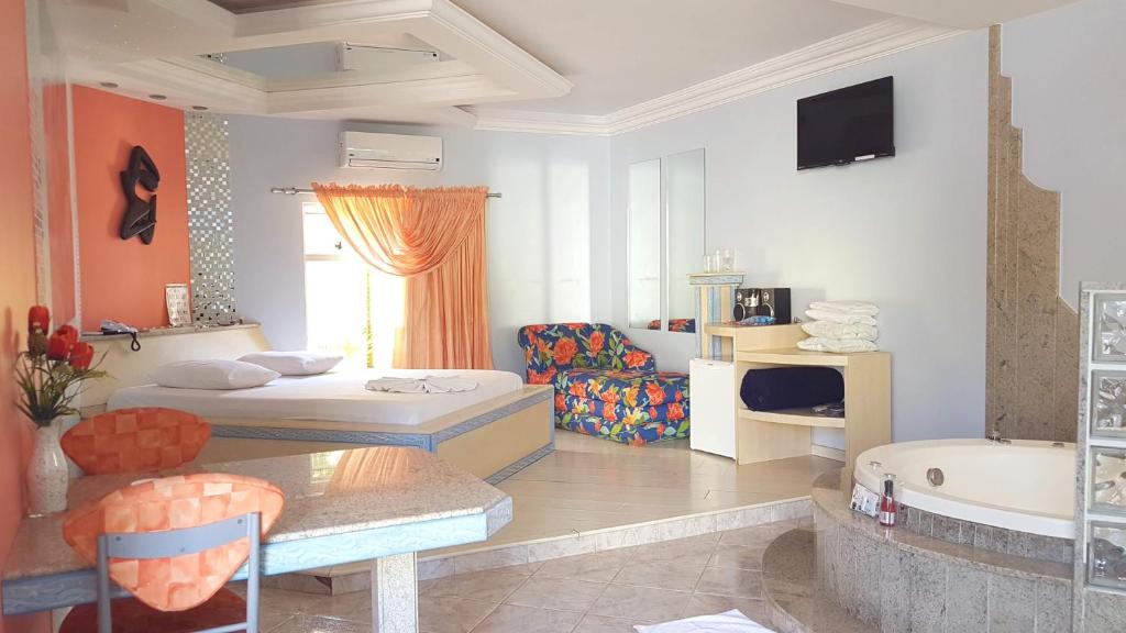  L'acqua Motel Express