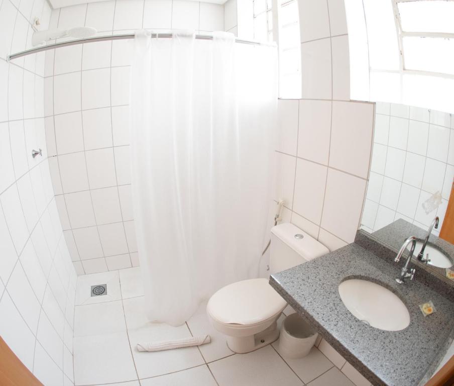 Koupelna v ubytování Getúllio Hotel