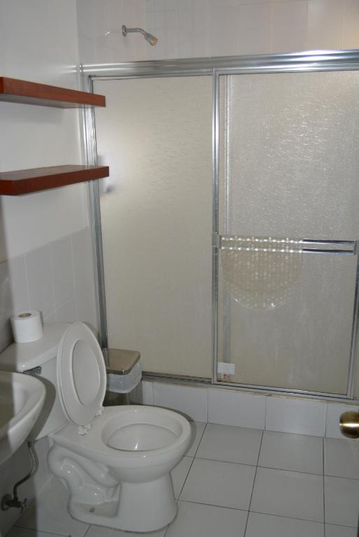 Koupelna v ubytování Hotel Casa Kolping Quito
