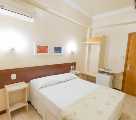 Bellmont Hotel - Standard Double Room