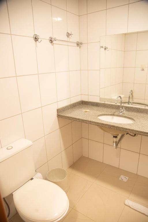 Koupelna v ubytování Getúllio Hotel