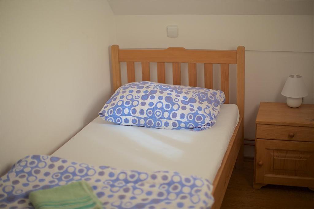 Postel nebo postele na pokoji v ubytování Tourist Farm Rooms Lovrec