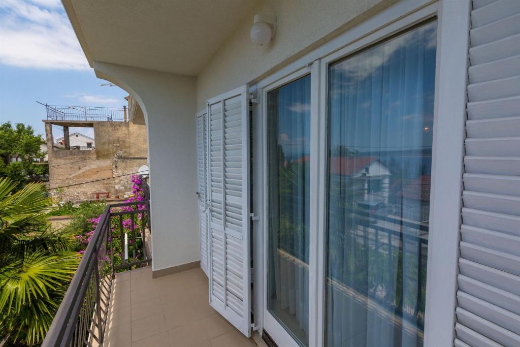 Balkón alebo terasa v ubytovaní Apartments Dorijan i Karlo