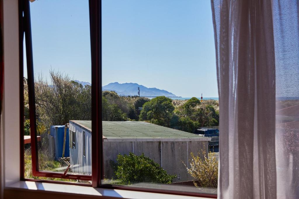 Coastal Spacious Mountain Views - Resim 10