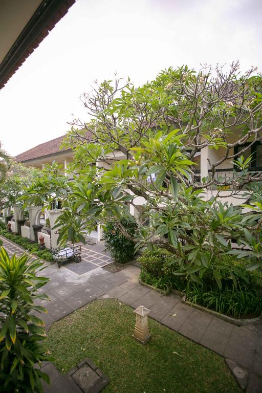 Zahrada ubytování Legian Paradiso Hotel