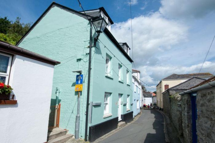Beam Reach in Fowey, Cornwall, England
