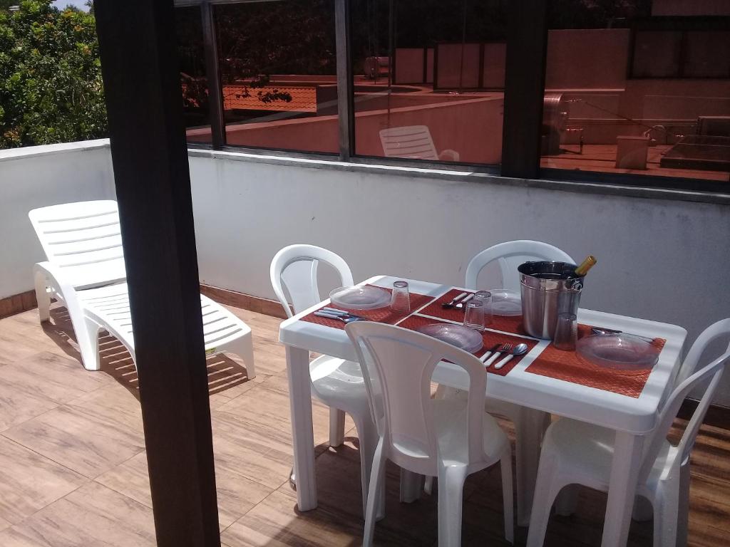  Apto Rover 2 com solarium no ubaia residence 215