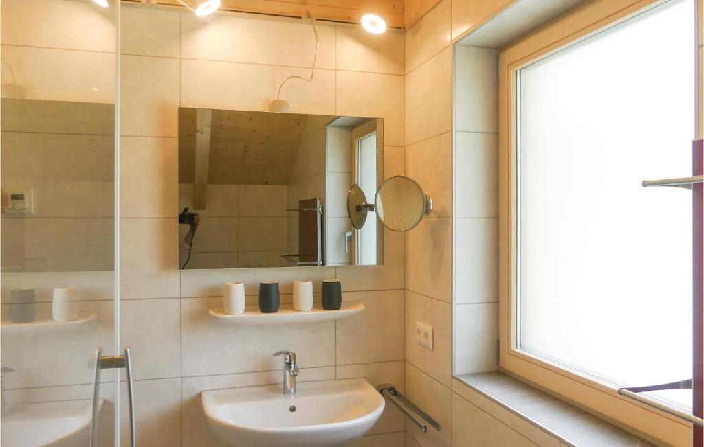 Kúpeľňa v ubytovaní Gemuetliches Almhaus