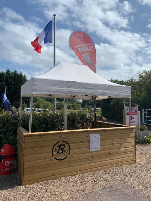 Fotografie z fotogalerie ubytování Camping Les Carolins v destinaci Saint-Lo-dʼOurville