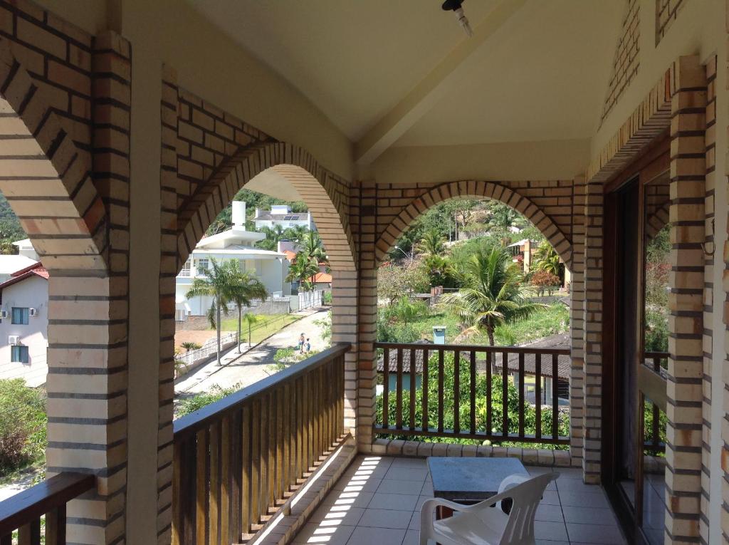  Praia Brava Apto 2 dorms Vista ao Mar