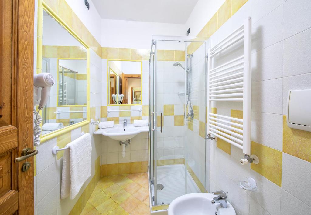 Koupelna v ubytování Hotel Belvedere
