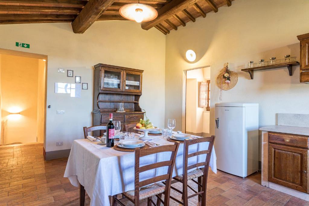 Kuchyň nebo kuchyňský kout v ubytování Agriturismo Baccoleno