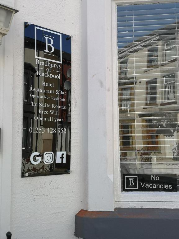 Bradburys of Blackpool - Resim 14