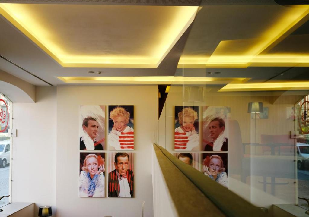 Moov Hotel Porto Centro - Resim 33