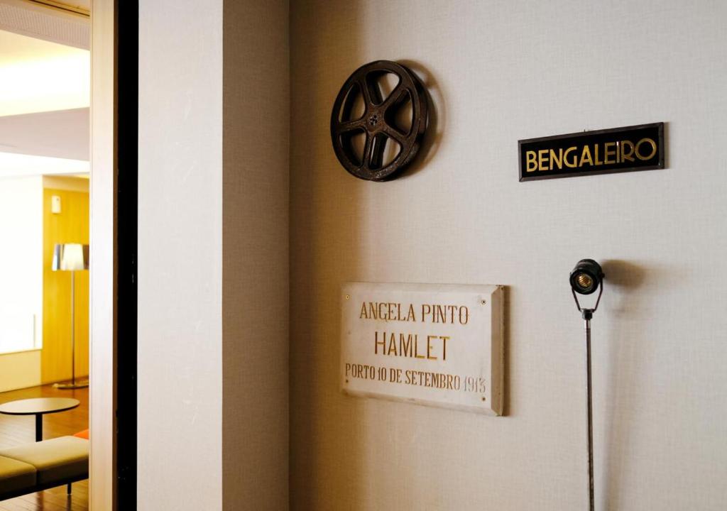 Moov Hotel Porto Centro - Resim 28