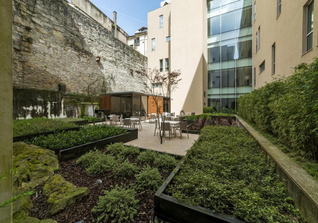 Moov Hotel Porto Centro - Resim 5