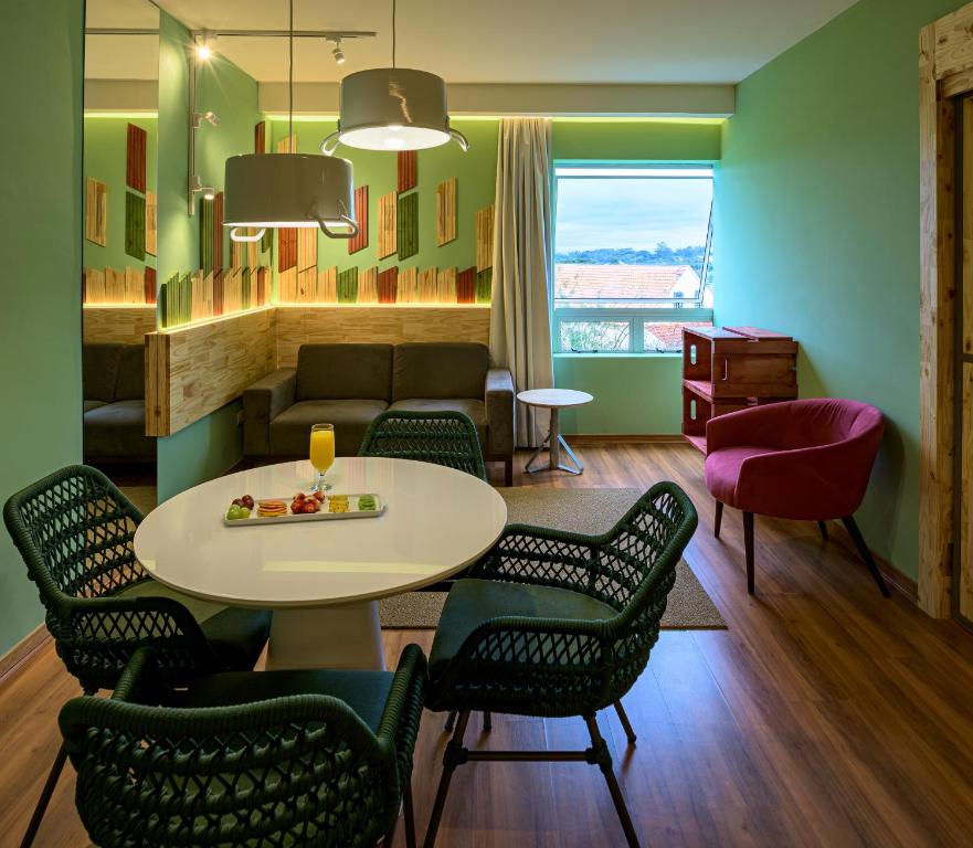  ibis Styles Curitiba Santa Felicidade