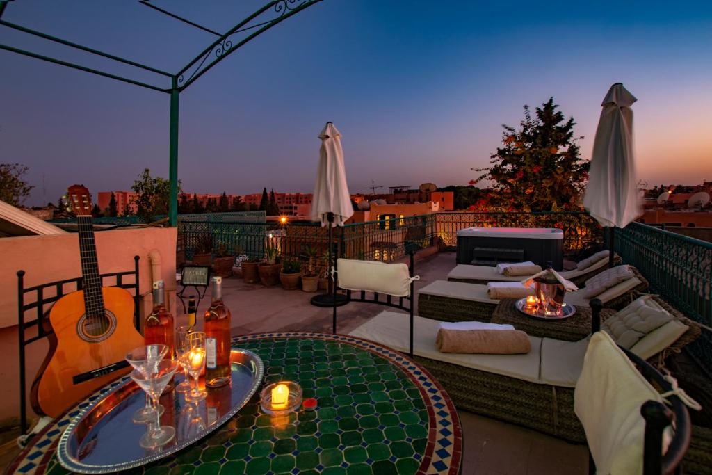 Balkón nebo terasa v ubytování Villa Soraya Hammam & Jacuzzi