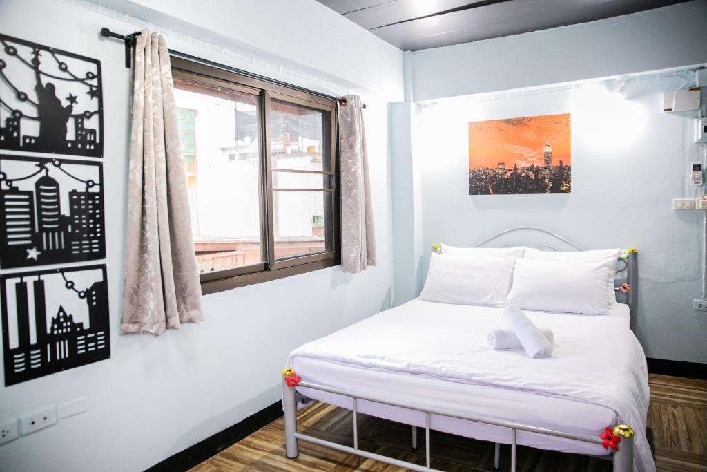 Bangkok Canale Home at Khaosarn - Resim 19