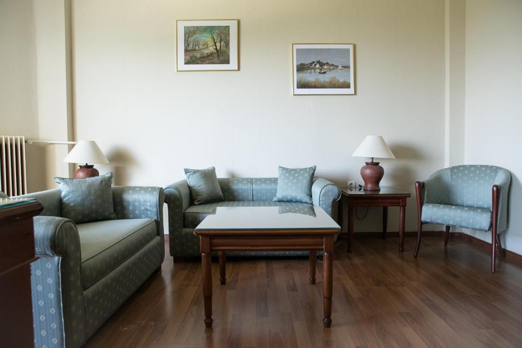 Posezení v ubytování Tzaki hotel & restaurant Patras