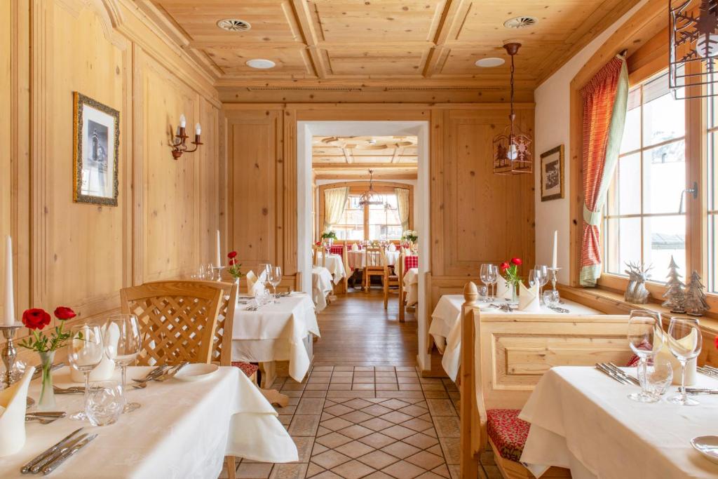 Restaurace v ubytování Hotel Anemone