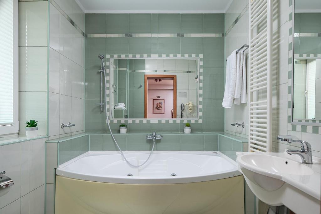 Grand Hotel - Resim 44