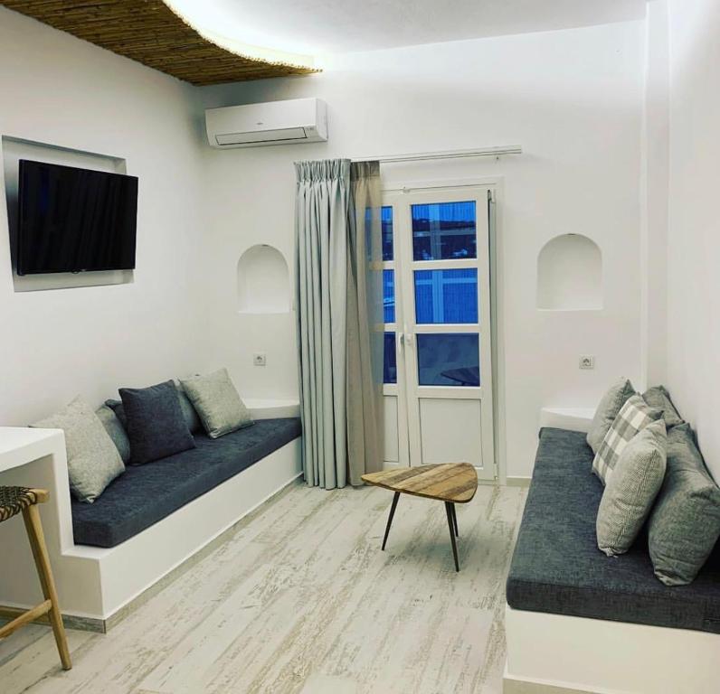 Posezení v ubytování Alidian bay Suites Leros