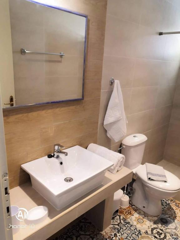 Koupelna v ubytování Hill Lofos Hotel
