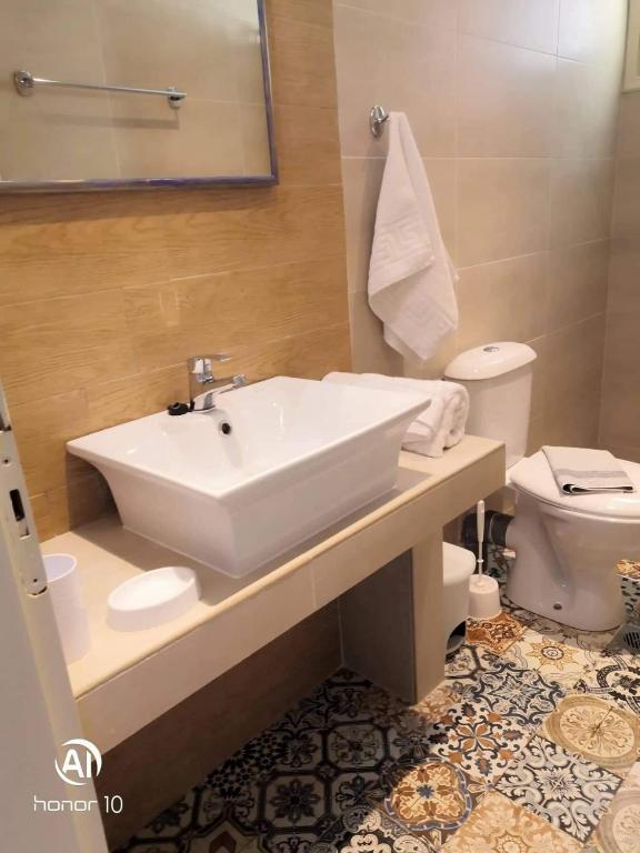 Koupelna v ubytování Hill Lofos Hotel