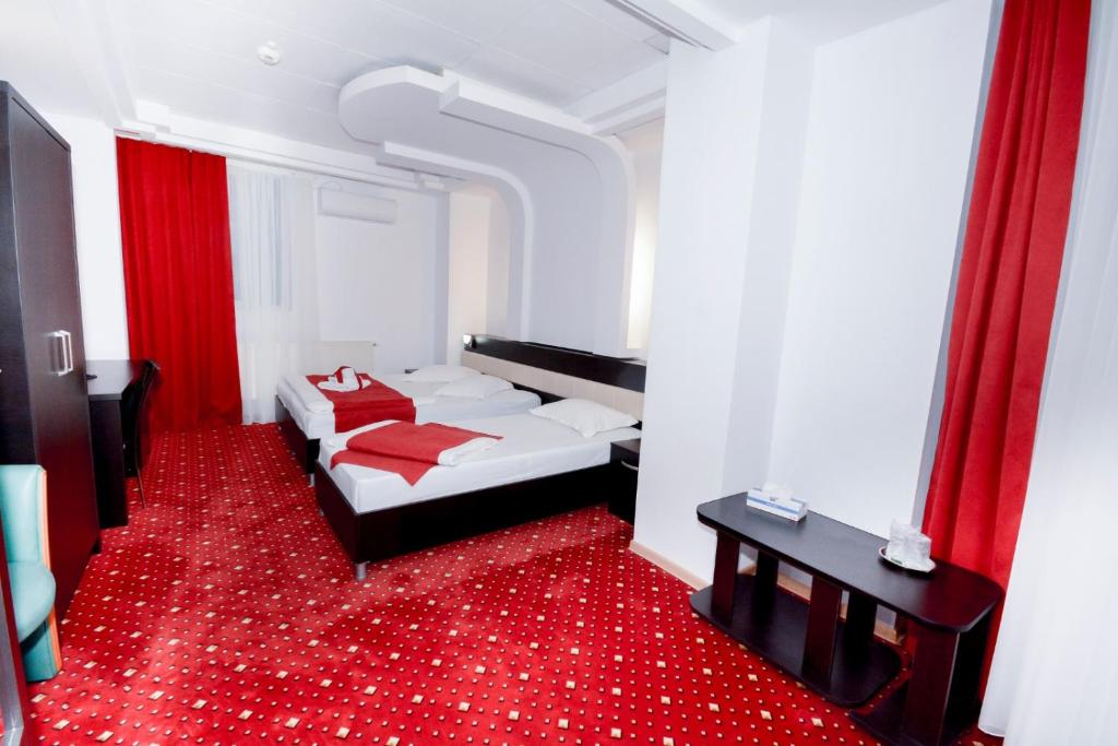 Hotel Magic - City Center - Resim 23