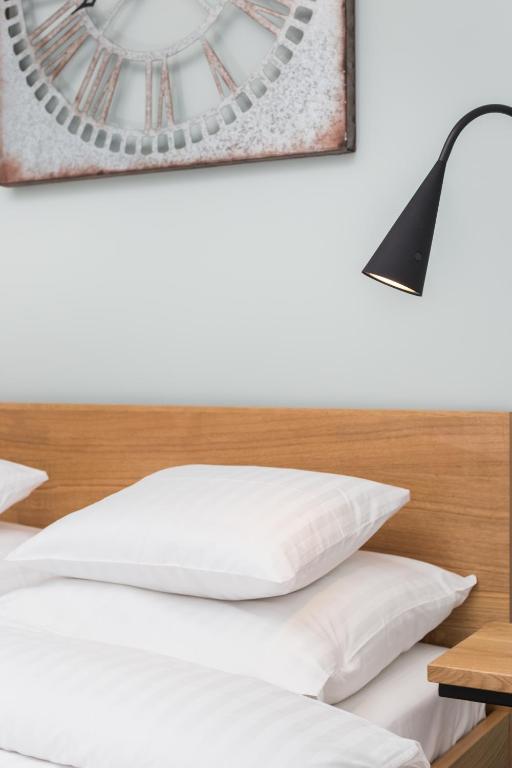 City of the Kings-Bijou Apartment - 16