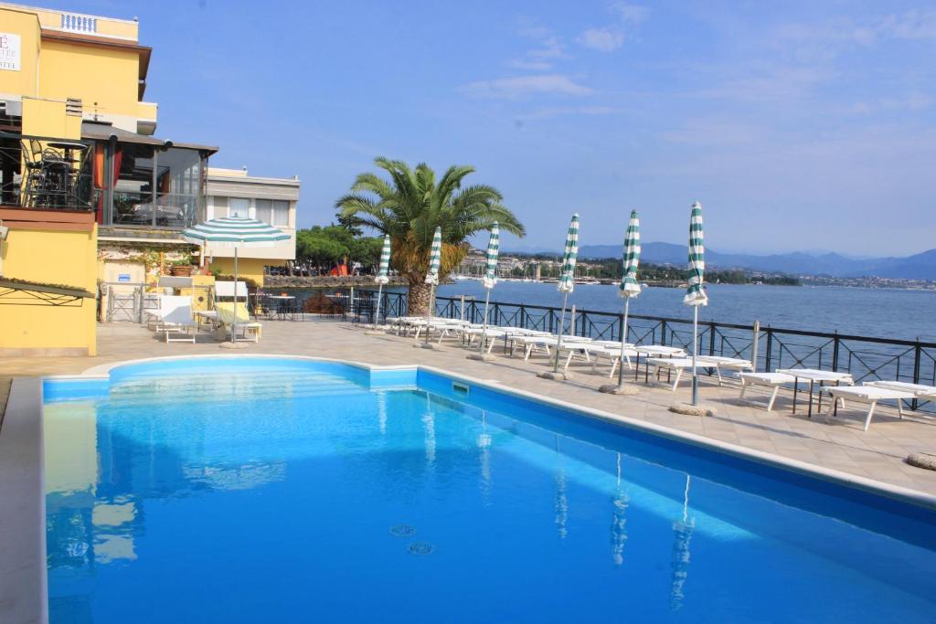 Příroda nedaleko hotelu