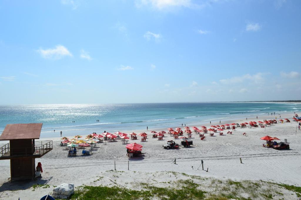 Casa com garagem e churrasqueira a 5 minutos da Praia Grande